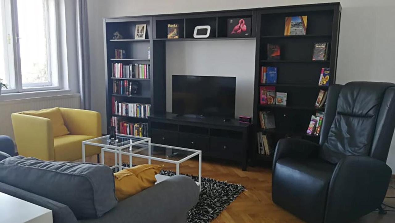Danube View House With Garden Apartment Vienna Exterior photo