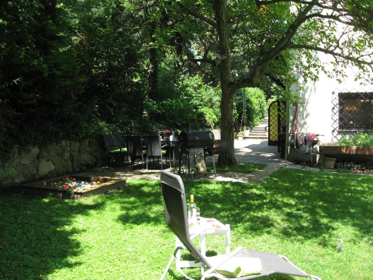 Danube View House With Garden Apartment Vienna Exterior photo